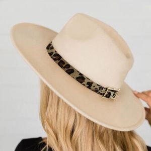 Apricot Leopard Loop Hat